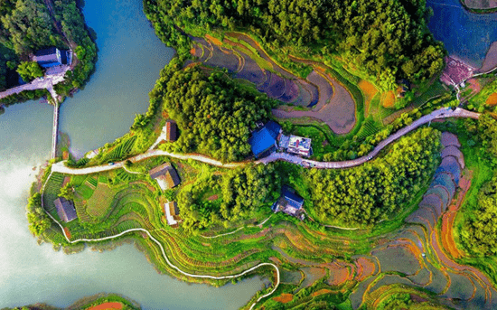 重庆自驾游綦江北纬29°康旅小镇 ,一路上欢声笑语,一