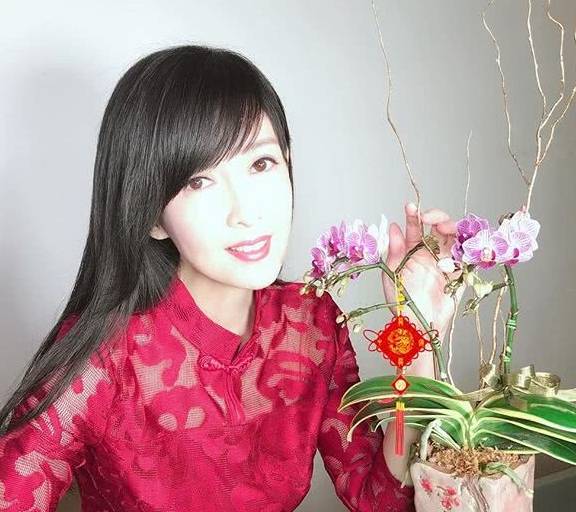 不老女神周慧敏近照曝光,一头长发仙气飘飘勾起众人回忆