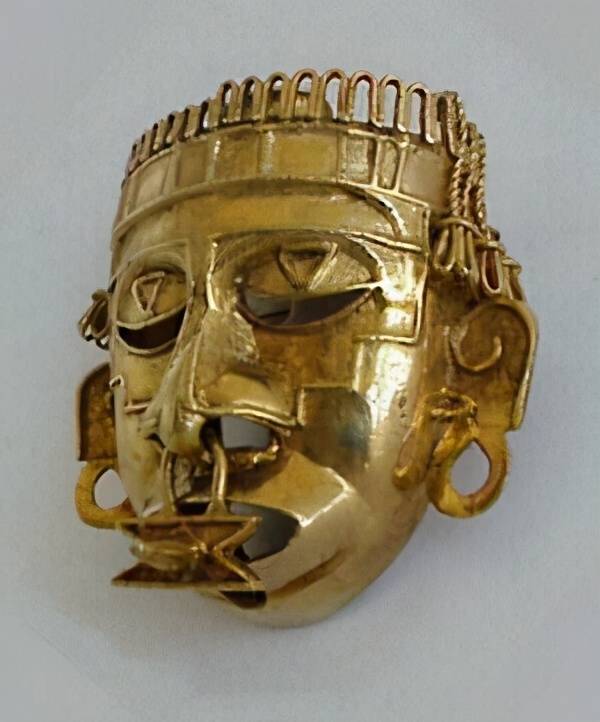 古代玛雅人黄金面具