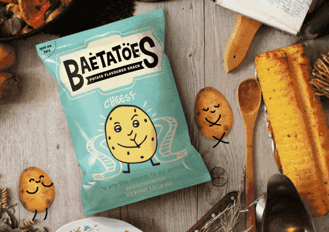 包装配色复古中透露出几分严谨 中部选择小的网袋式镂空 清晰展现