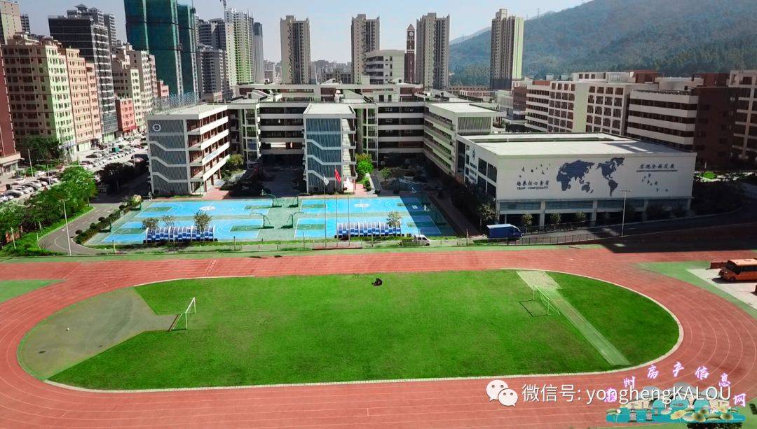 仲恺实验中学是一所集幼儿园,小学,初中,高中于一体的高端民办学校,是