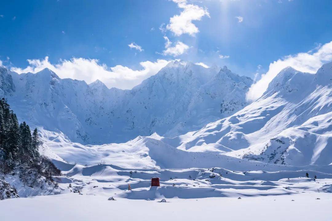 看完桃花,4月波密的冰川雪景值得你来!