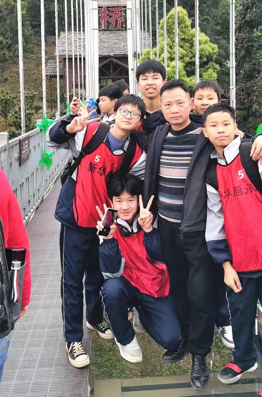 长沙石燕湖研学拓展活动,平江县爽口中学在石燕湖开启