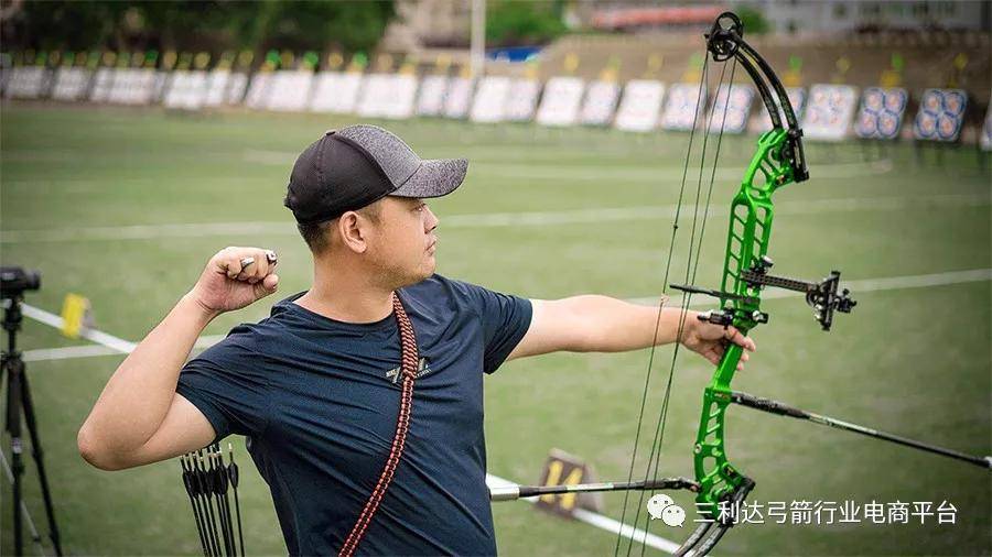 中国射箭协会首届认证达级赛宗师x10套装包揽复合弓全部金牌