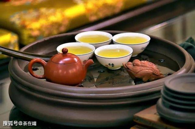 潮州工夫茶:此"工夫"非彼"功夫",饮乌龙莫闹"乌龙"