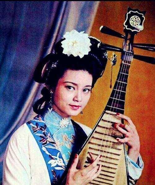原创潘虹新剧化身女版苏大强花式催婚秦岚,离婚35年仍深爱前夫