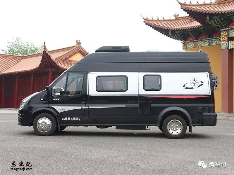 福特全顺pro自动挡房车来啦卫航f590震撼上市售价438万