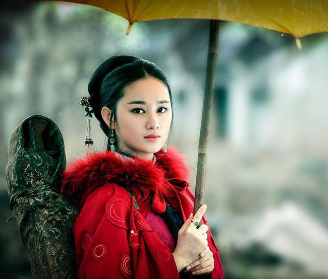 郭晓婷在古装剧《从前有座灵剑山》中饰演外表清纯可爱的九州第一