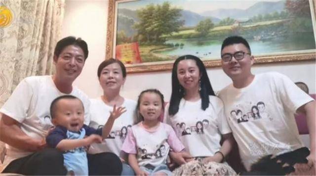 郭威妻子田静直播释放出几个重要信息,要和杜新枝彻底