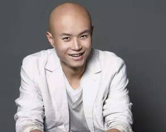 原创从金牌主持人到街头商演如今出家为僧乐嘉到底错在哪