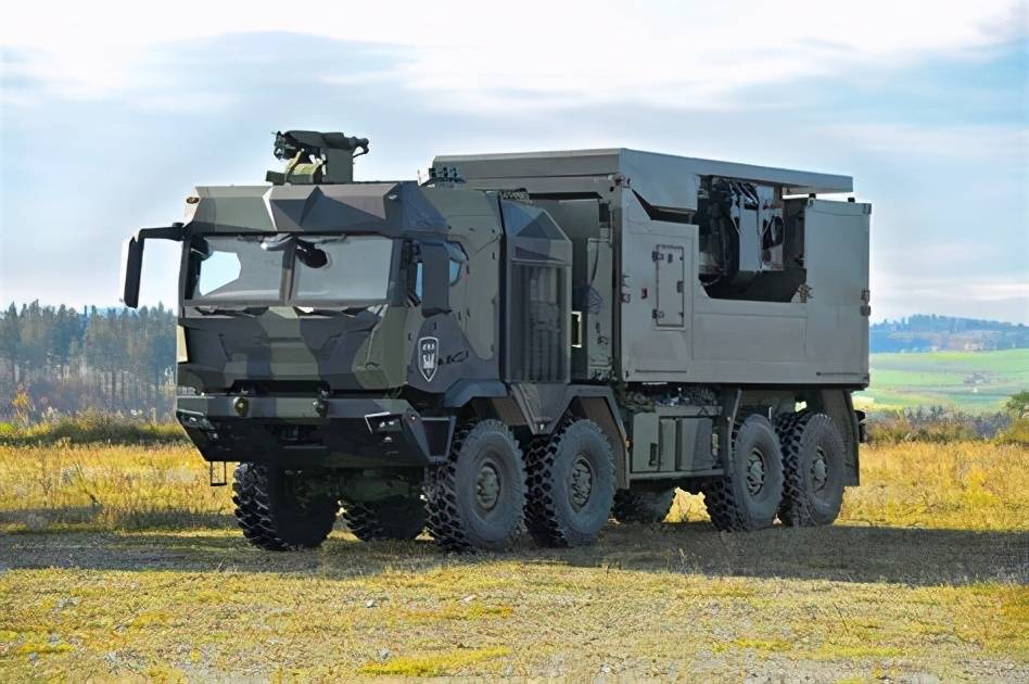 原创德国推出hx3新型卡车炮,俄式风格,重火力高机动
