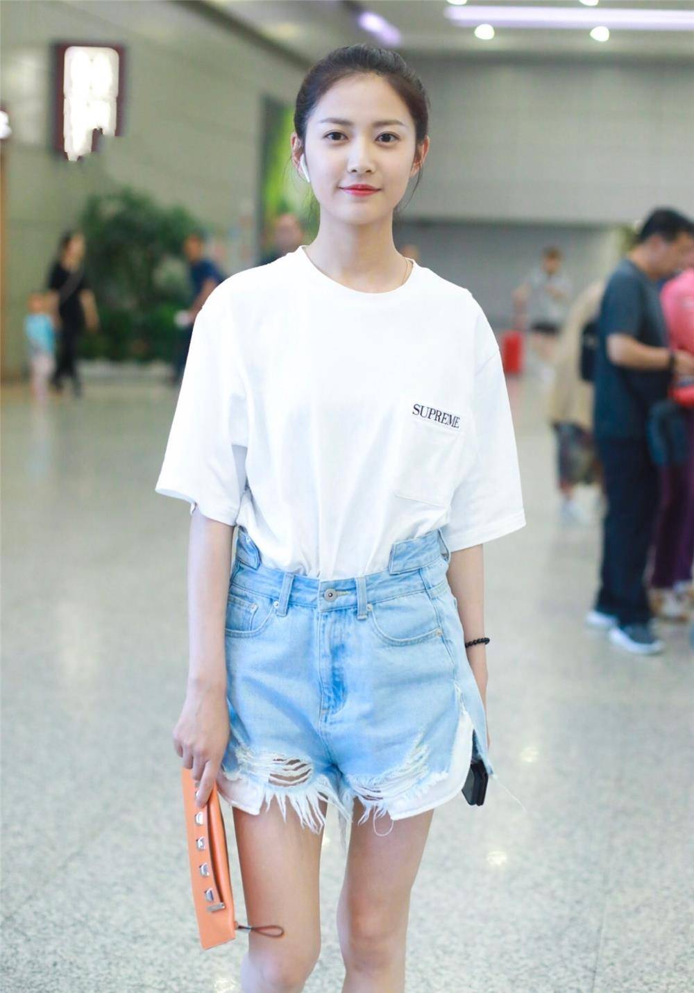 陈钰琪到底是有多瘦超短热裤都能穿成大裤衩既视感真是服了