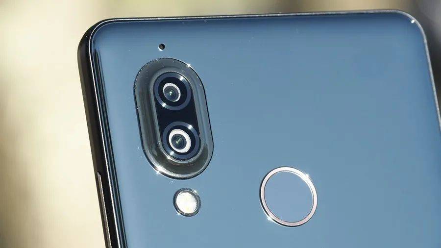 夏普手机aquos s3内置原生壁纸分享_摄像头