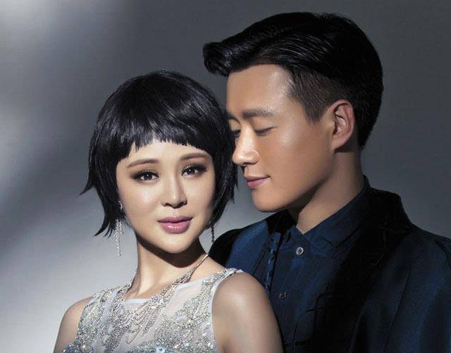 毕业娶"老师"为妻,还生3个娃,今住北京上亿四合院让人
