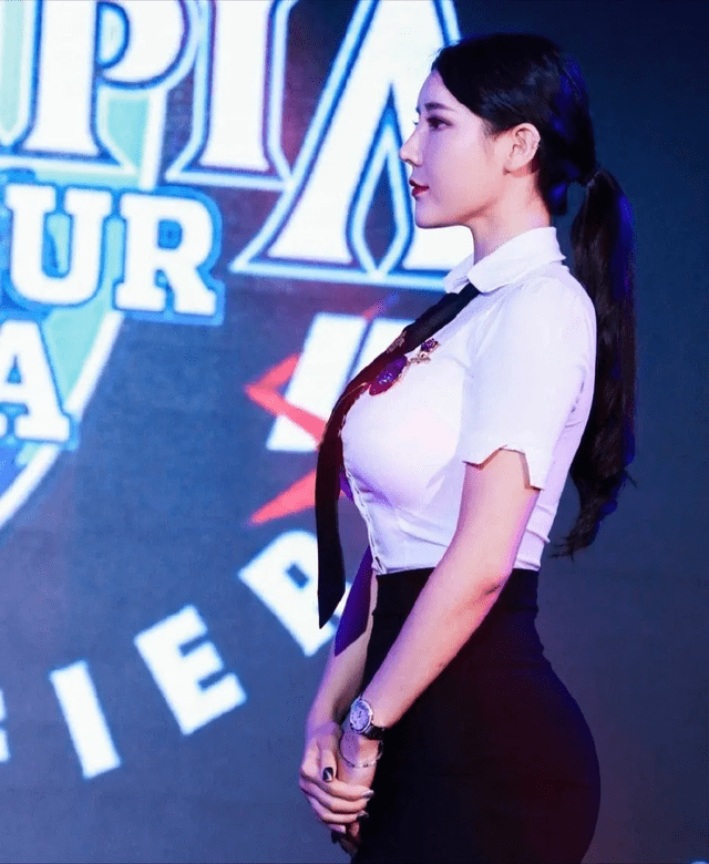 "臀王"刘太阳的惊艳时刻.真心扛不住_健身