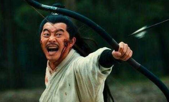 古代打仗,为何士兵中箭后就倒地身亡?专家:没死也不敢