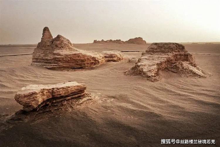 5·19中国旅游日 | "云打卡" 若羌13处风景,你最爱哪一处?