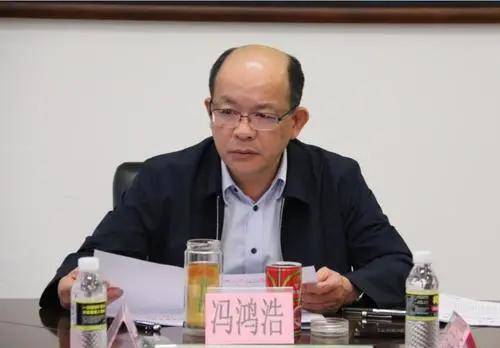 据海南省纪委监委消息:海口市人民政府党组成员,副市长冯鸿浩涉嫌严重