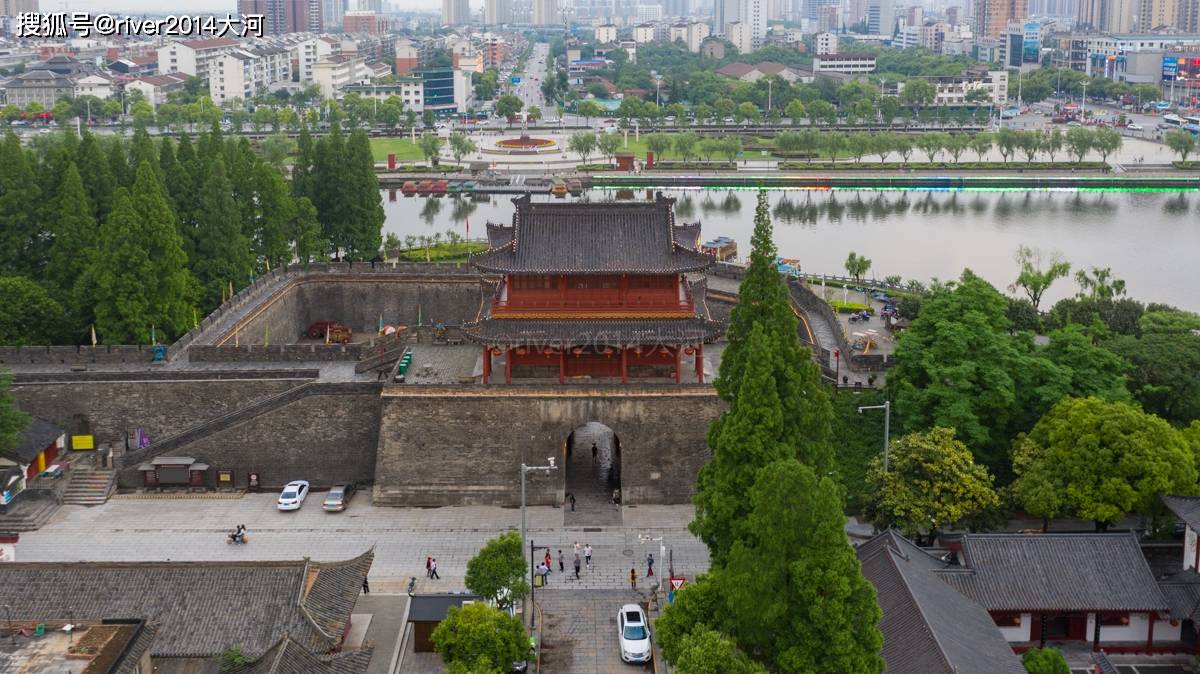 原创湖北荆州古城,距今2000多年历史,因《三国》而被熟知