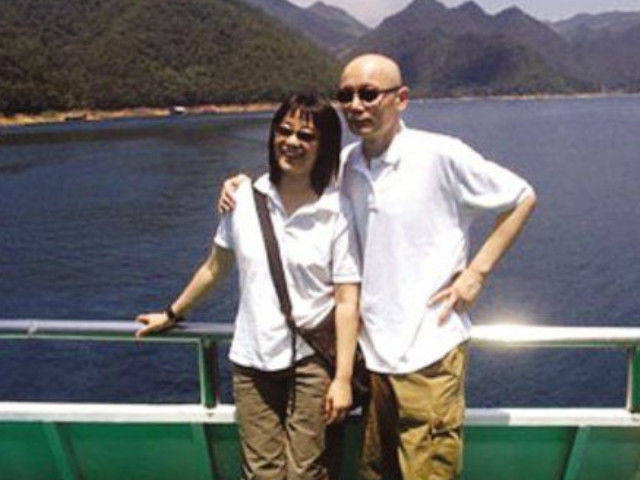 64岁葛优和贺聪婚后一直丁克,夫妻感情很好,三岁儿子从何而来?