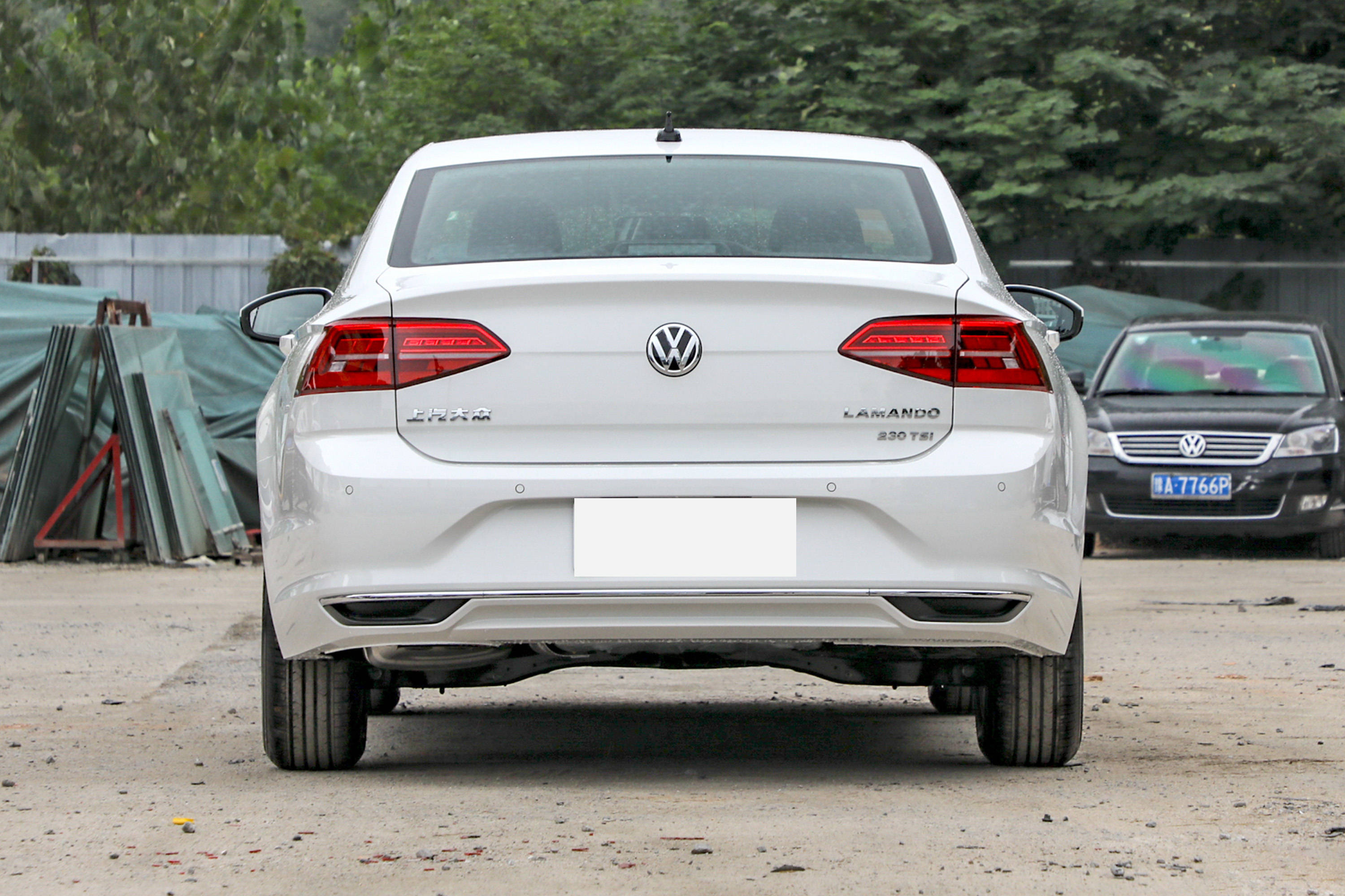 新款大众凌渡上市继续命名280tsidsg舒适型增加自动大灯