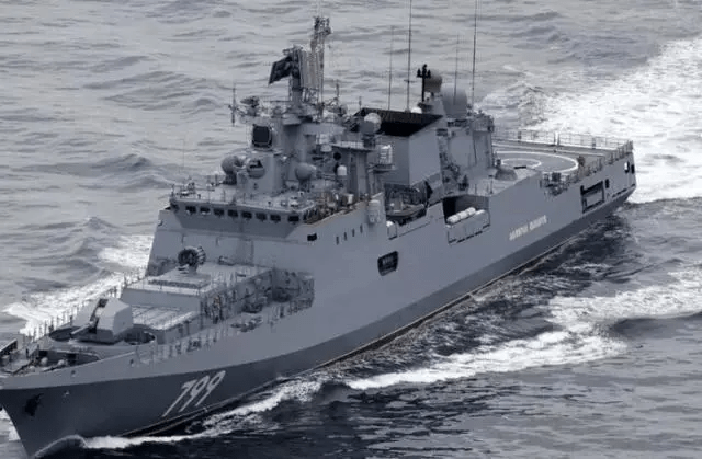 原创俄罗斯建造新型隐身护卫舰,满载排水量3400吨,将在2022年服役