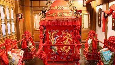 古代女子出嫁要准备的物品:一件难于启齿,一件却要在人前炫耀