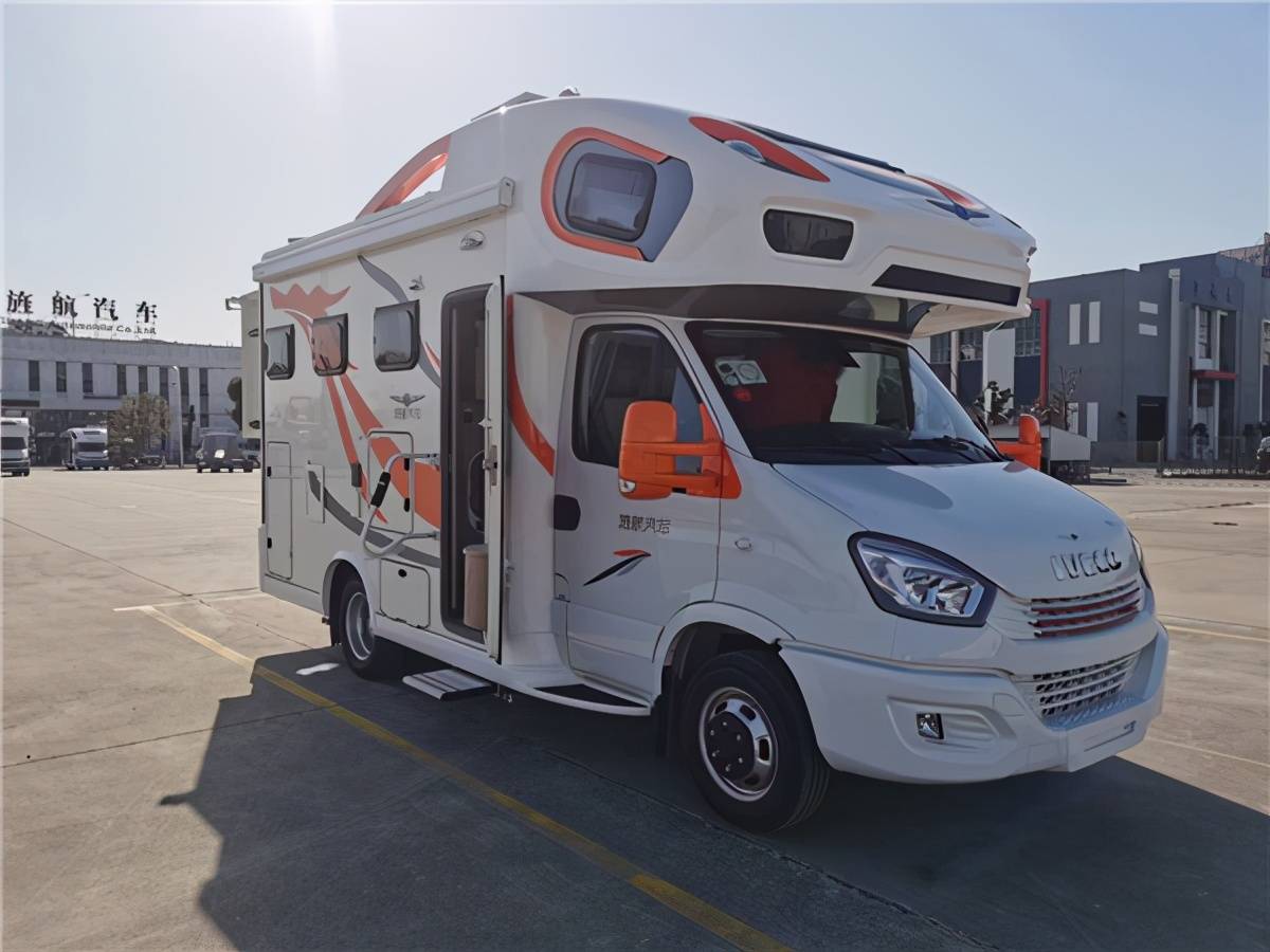 新款旌航依维柯双拓展房车,彰显中国房车十大品牌品质