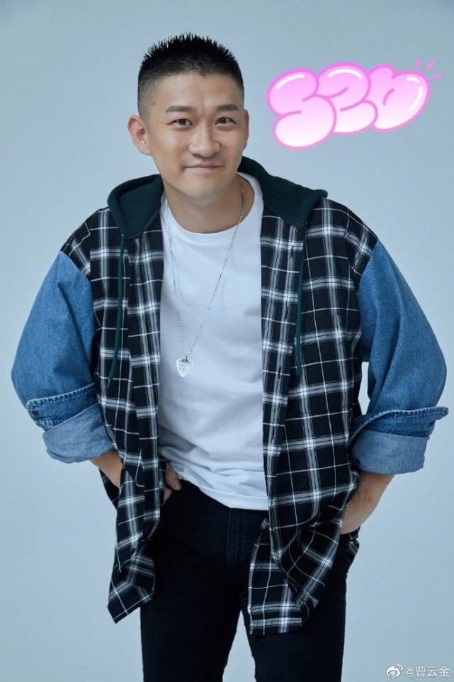 原创曹云金又干缺德事?强行拽拉女生上车,怒怼让司机快开车