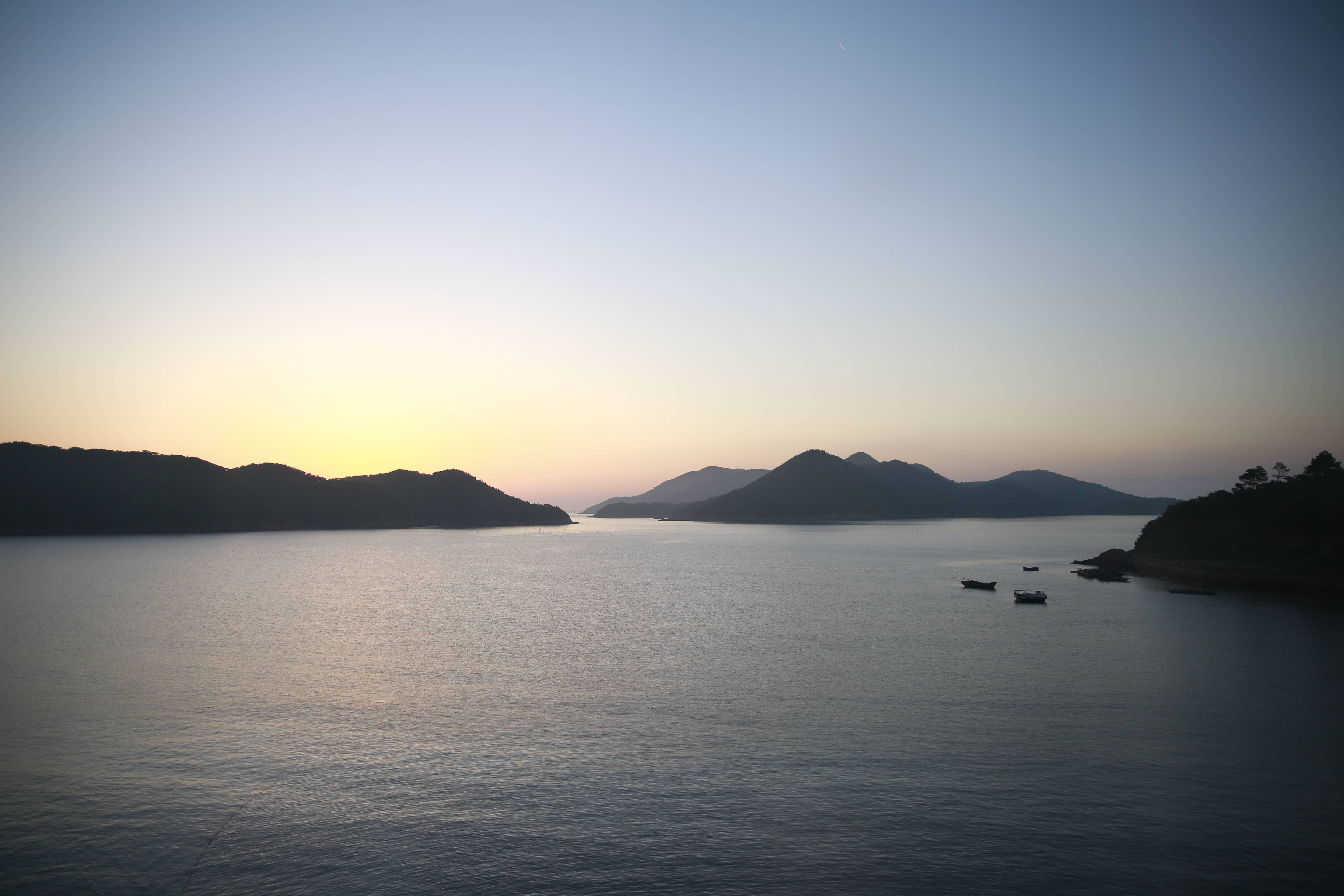 原创浙江象山,百年渔村坐拥绝美风景,网友赞叹"现实版千与千寻"