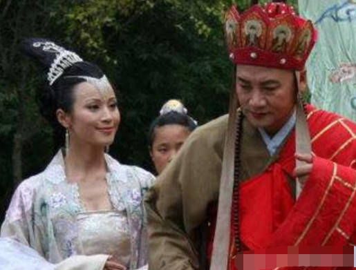 原创她是西游记排场最大的演员,饰演唐僧母亲,导演还专门租专机接送