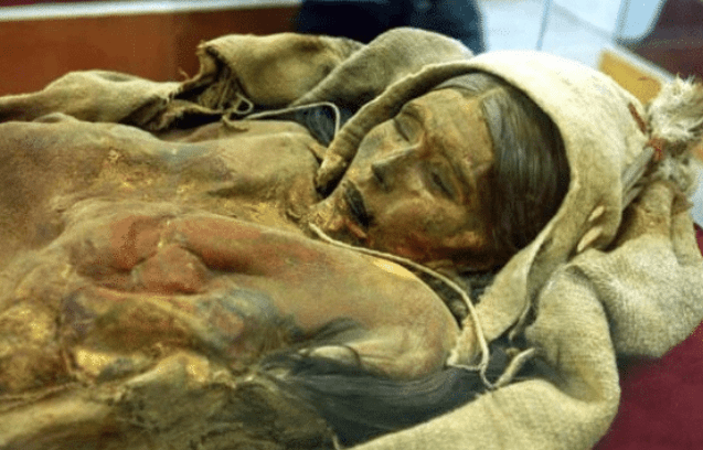 我国西北发现3900年前女尸,容貌依旧美艳,检测血统后让人吃惊