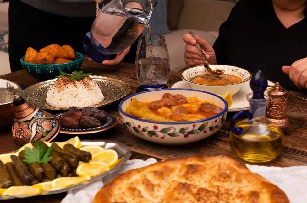 土耳其人的午餐和下午茶吃什么