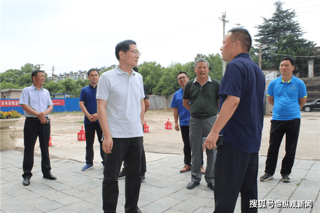 张强华深入方城县广阳镇联系企业调研