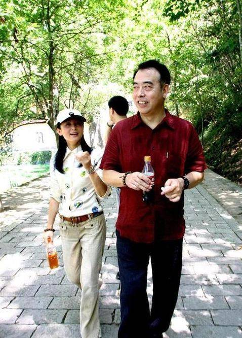 陈凯歌和倪萍,陈红的三角关系,原因只是父亲的一个愿望!