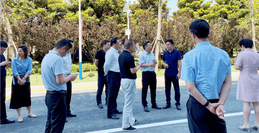 太仓市生物医药产业园管委会主任沙溪镇党委书记潘红忠