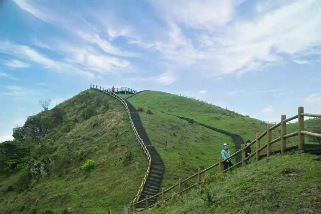 桂宿通新增岑溪天龙山庄!白霜涧瀑布漂流走起!| 广西旅游年卡