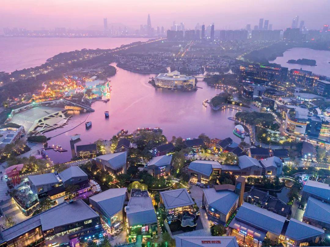 商业设计案例(五)深圳华侨城欢乐海岸:融合自然的多层