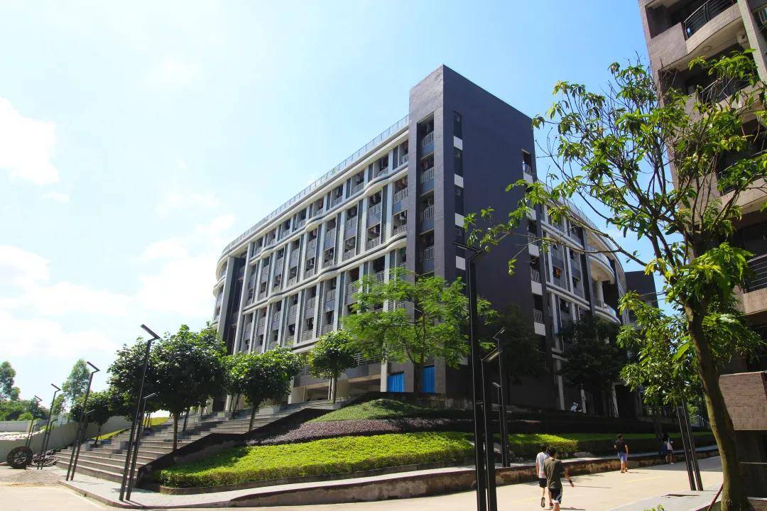 超美的高职高考本科大学广州科技职业技术大学