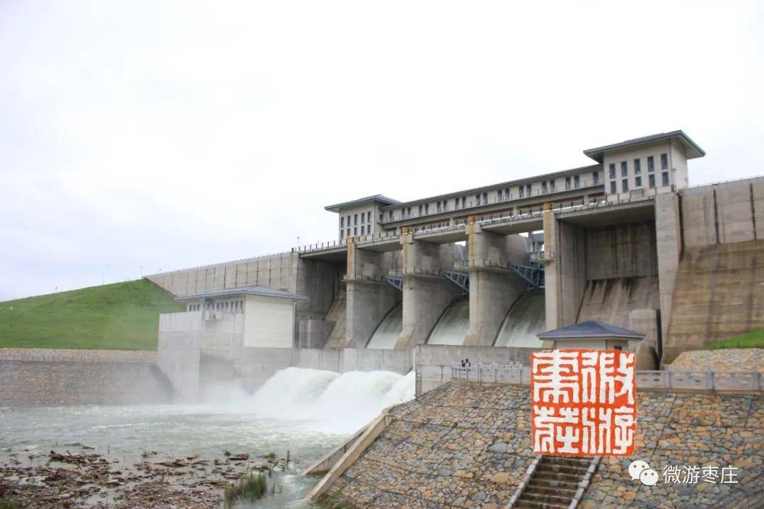 微游趣游:奔流而下的白水泉和雨后的庄里水库