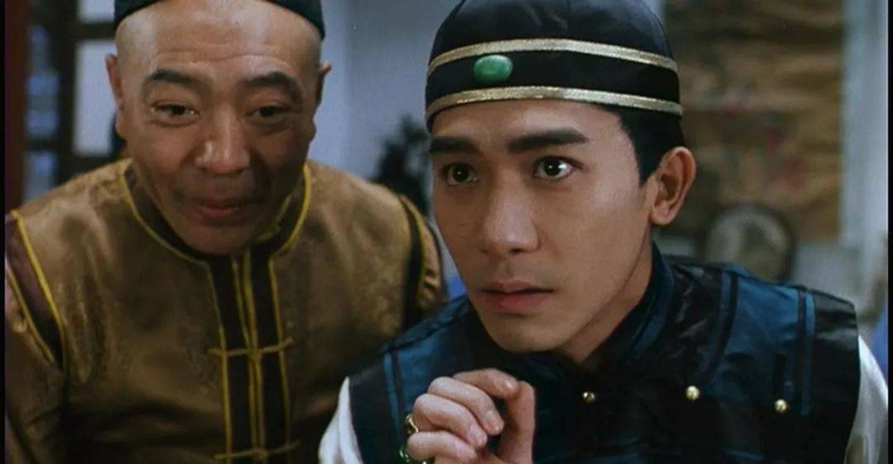 还有李力持,1992年恶搞《黄飞鸿》系列的《黄飞鸿笑传》成功之后,1993