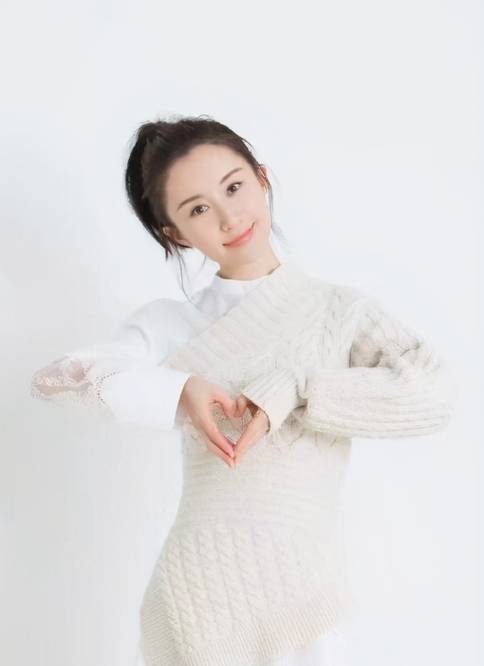 32岁舒畅发文否认隐婚生子:从未有过婚史,且并未生育?