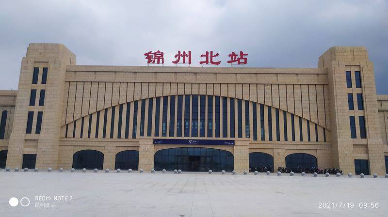 朝凌铁路锦州北站巴图营站安装使用智能平面单向门