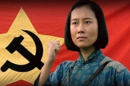 原创和邓超一同出道借韩雪上位,貌美如花不温不火,演反派让观众痛骂