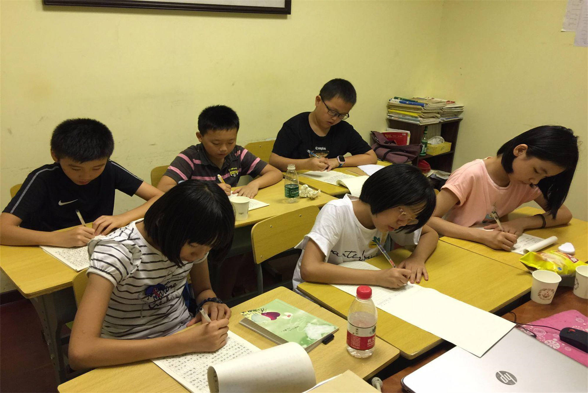 教育新规落地,这一行业被