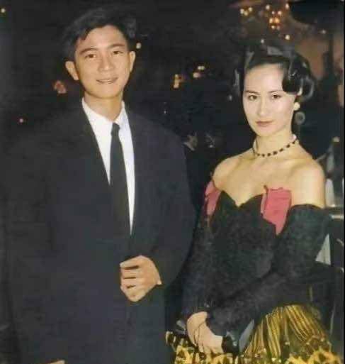 花花公子许晋亨:4百亿家产如摆设,前妻何超琼早已高攀