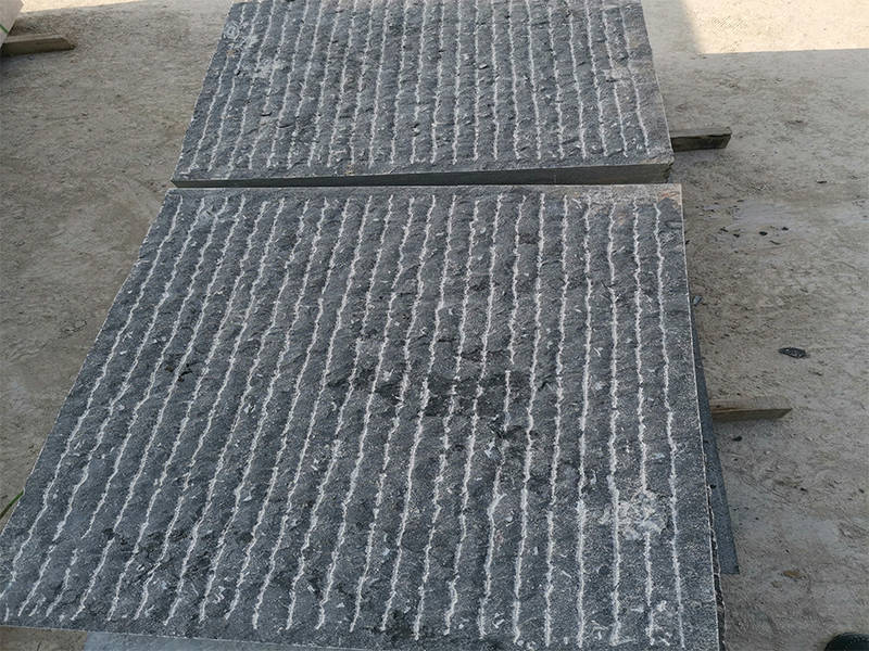 石板菠萝面和青石手工錾道加工大部分是用在古建广场和街道的地面铺装
