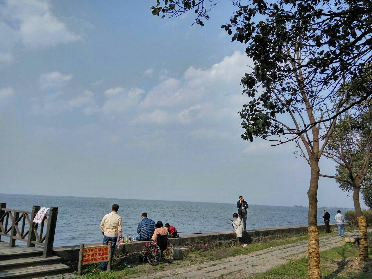 上海面积第一大湖,有"东方日内瓦湖"之称,是上海水源地之一