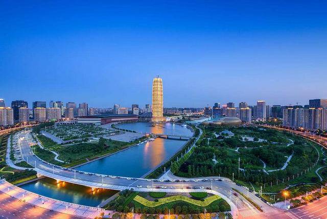 北京游客对河南"郑州"的评价:交通四通八达,旅游景点众多