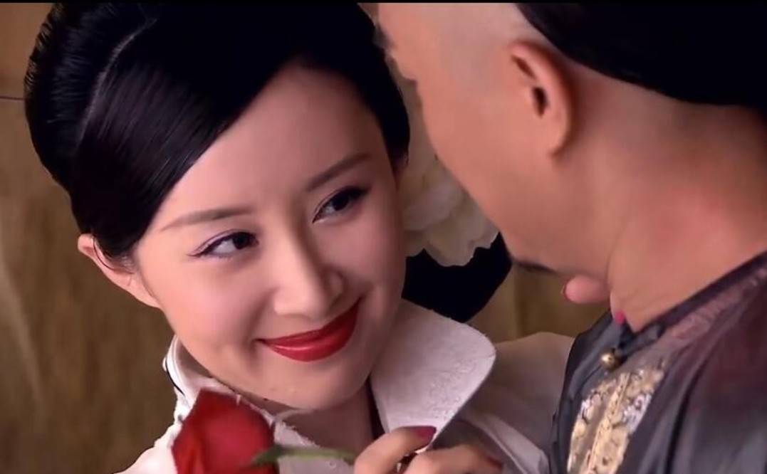 舒畅吻戏 来自搜狐网